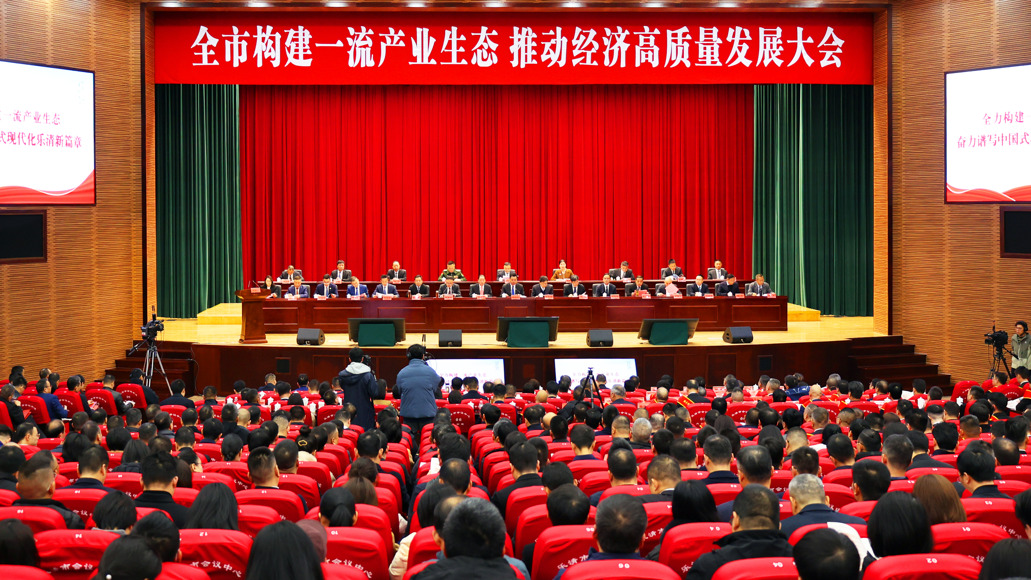 开门捷报！九游老哥获多项“热辣滚烫”大奖